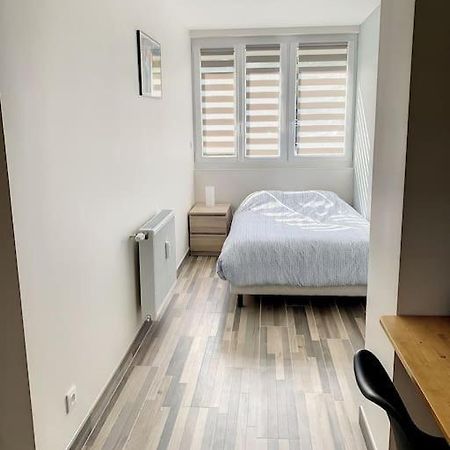 Appartement Le Jeanne à Compiègne Extérieur photo